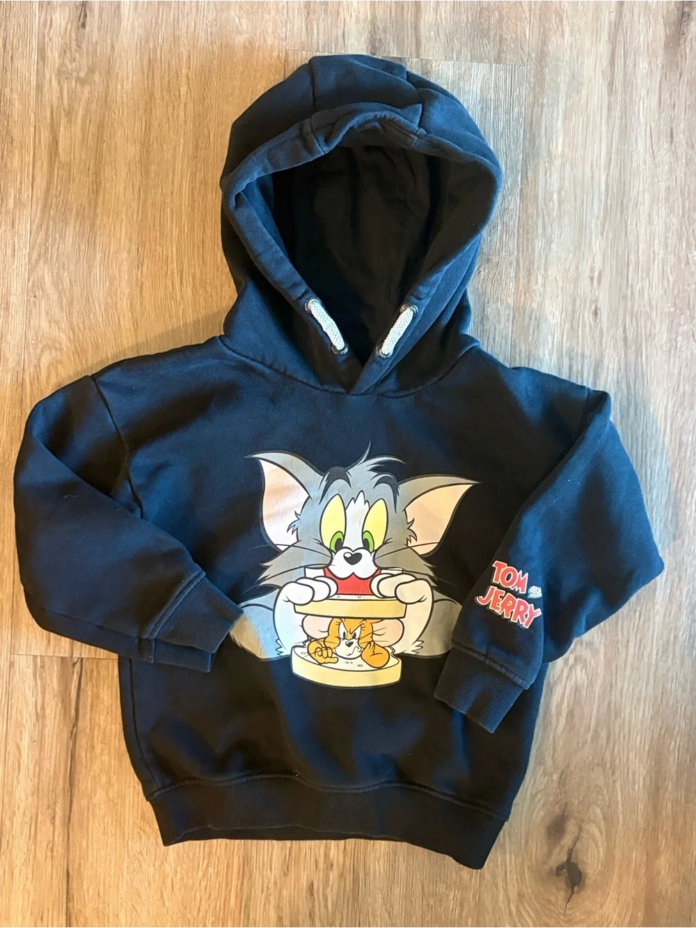 Reserved Kids Tom and Jerry Graphic Pullover Hoodie size 2